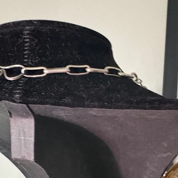 Silver and Turquoise Beaded Necklace - Picture 4 of 5